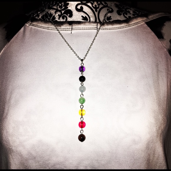 7-Chakra Stone Drop Necklace Reiki Balance Crystal - Picture 2 of 5